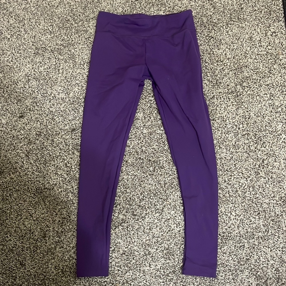 Purple leggings